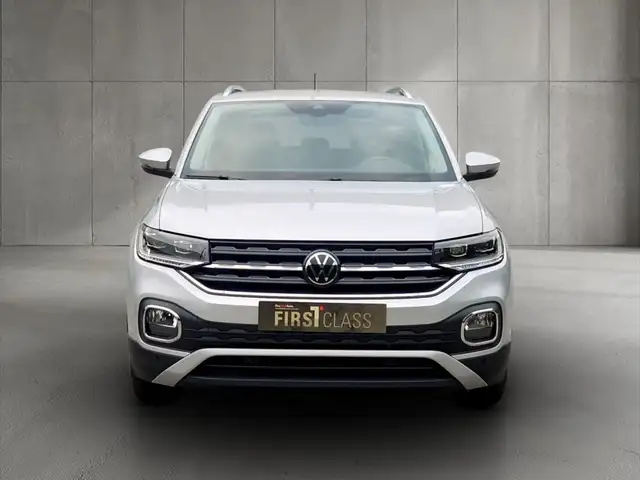 Volkswagen T-Cross view 5