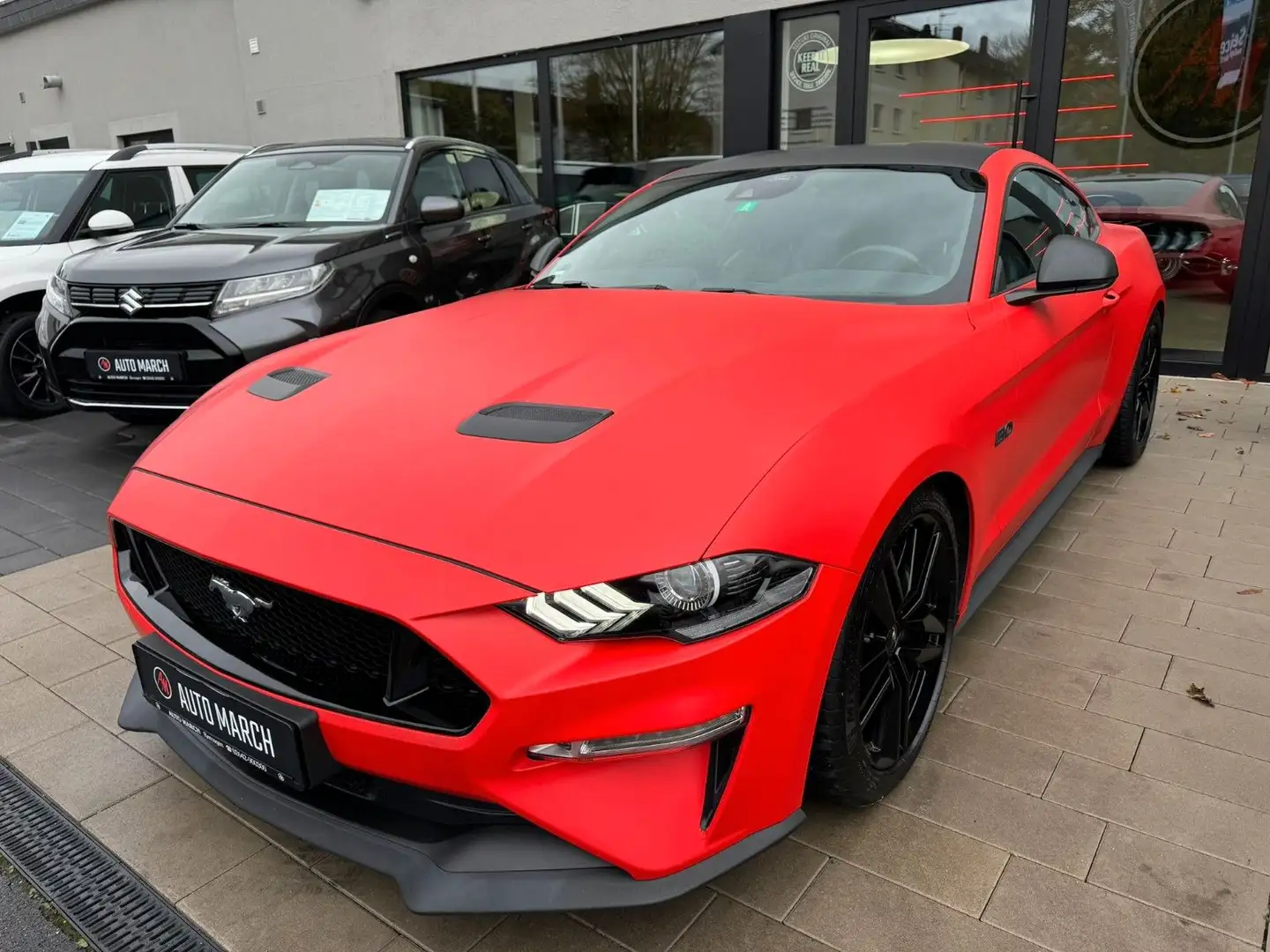 Ford Mustang 5.0 Ti-VCT V8 Fastback GT Rot - 1