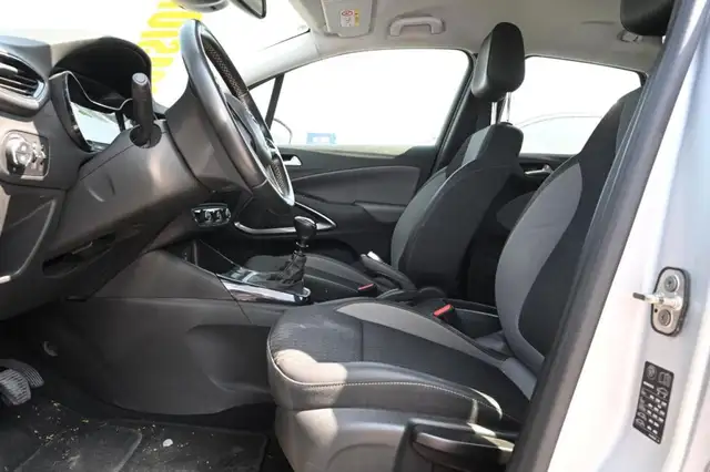 Opel Crossland X view 11