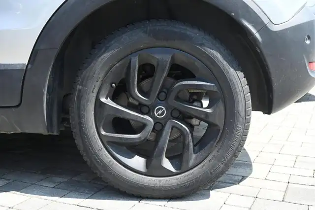 Opel Crossland X view 8