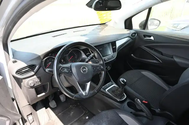 Opel Crossland X view 10