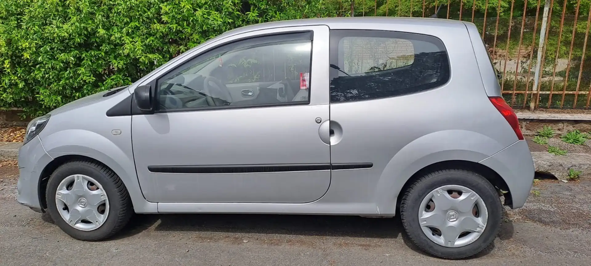 Renault Twingo 1.2 16v Easy Chic quickshift - 1