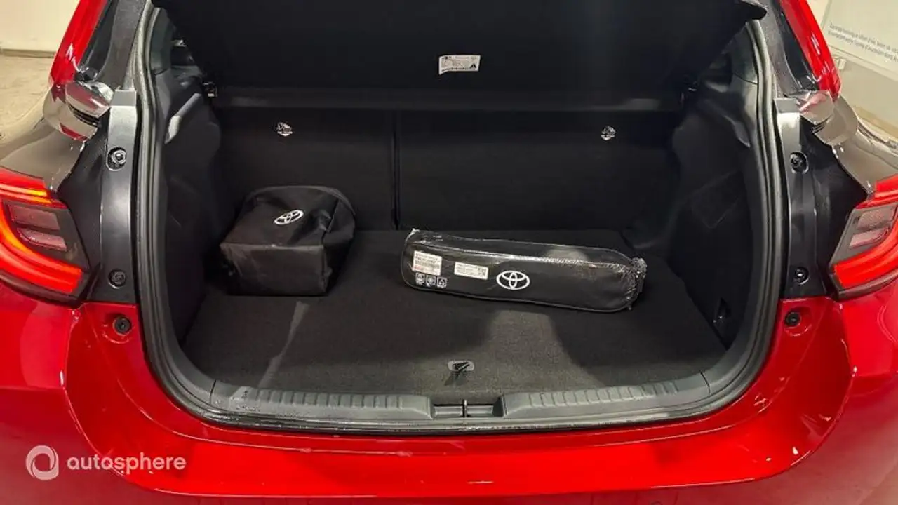 Toyota Yaris Yaris — photo 14