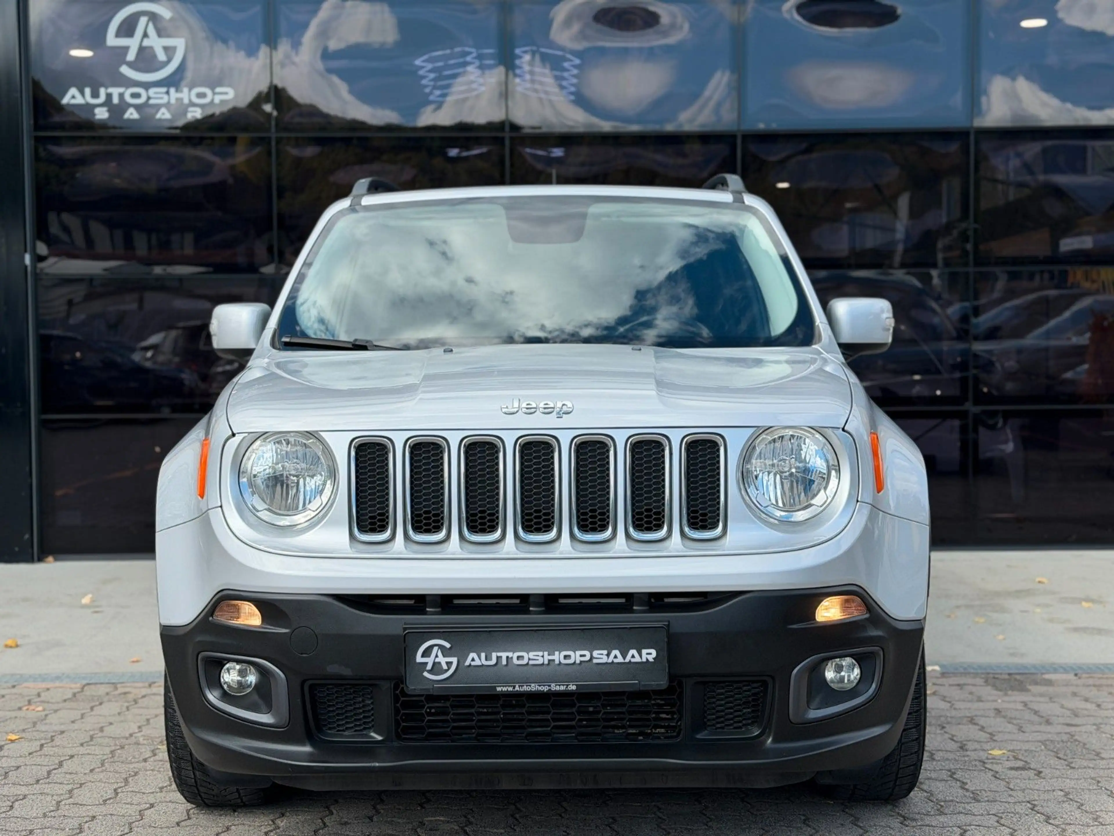 Jeep Renegade Longitude FWD — photo 3