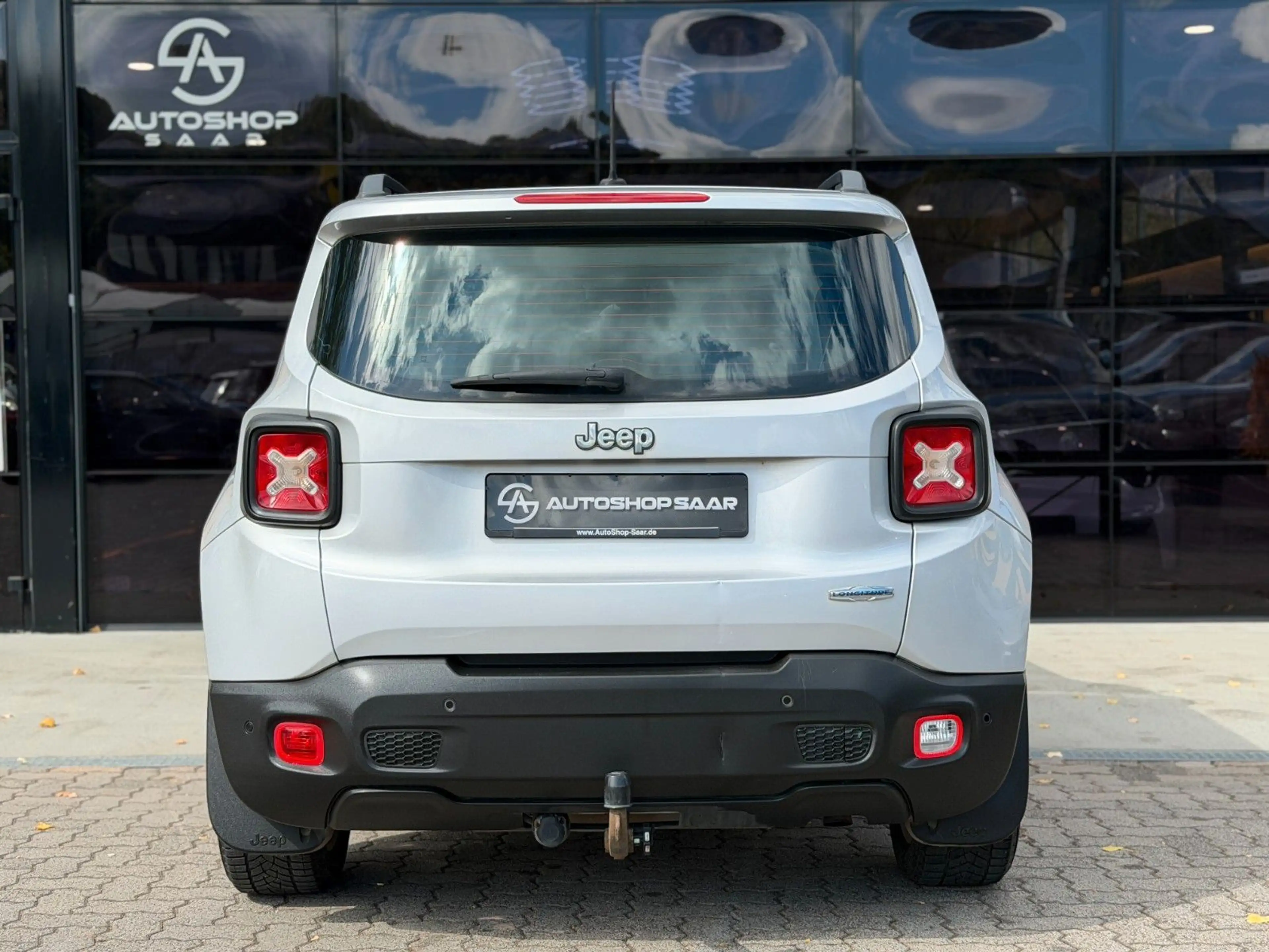 Jeep Renegade Longitude FWD — photo 10
