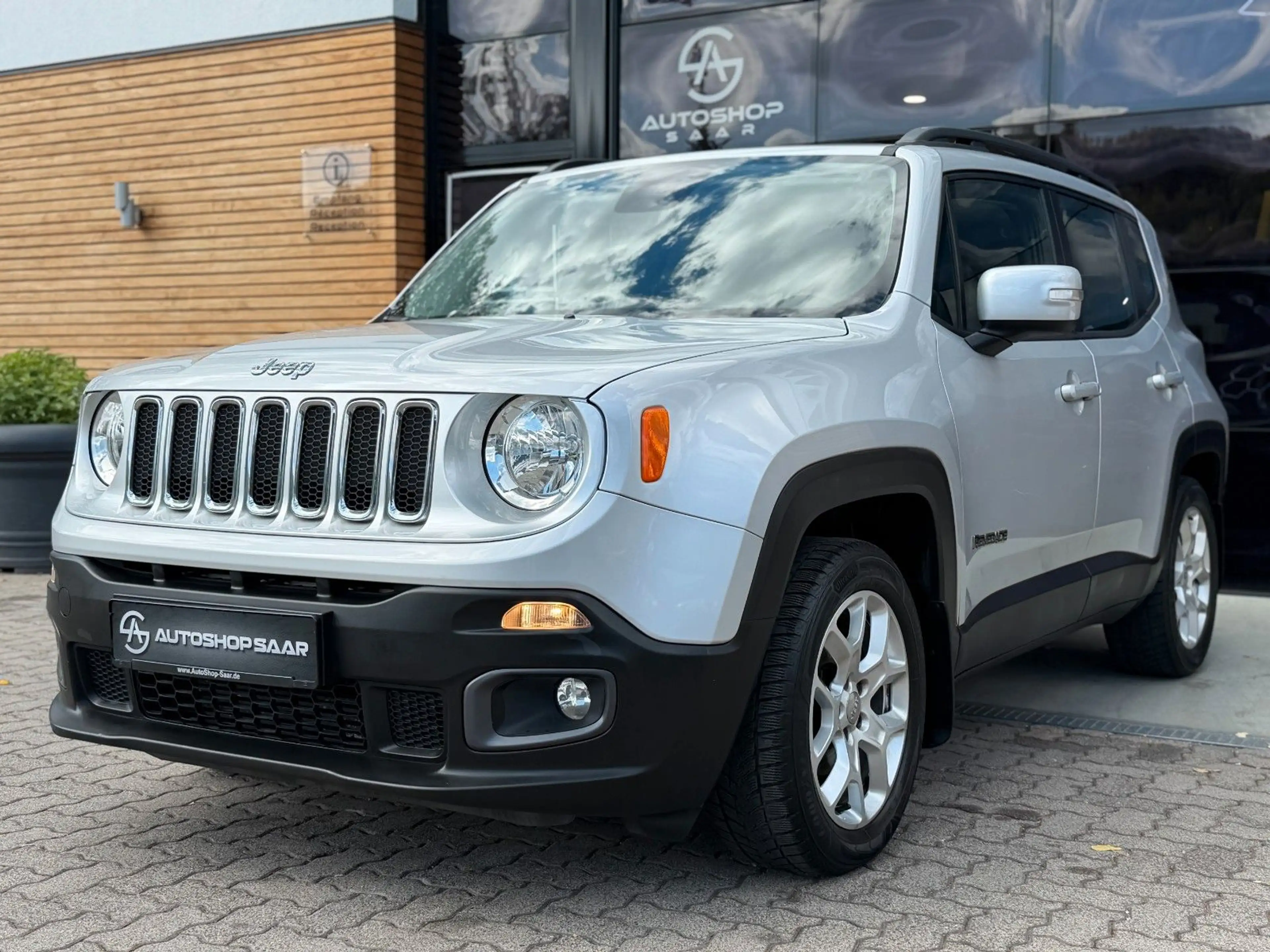 Jeep Renegade Longitude FWD — photo 7