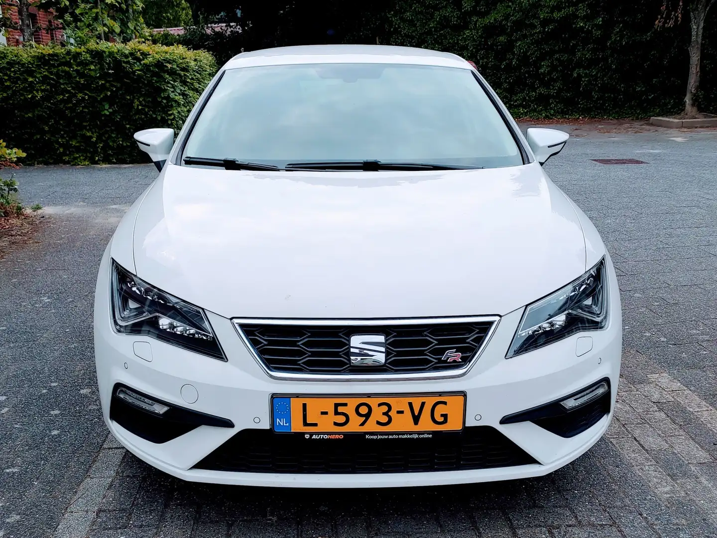 SEAT Leon Leon 1.4 EcoTSI Xcellence - FR - FULL Wit - 2