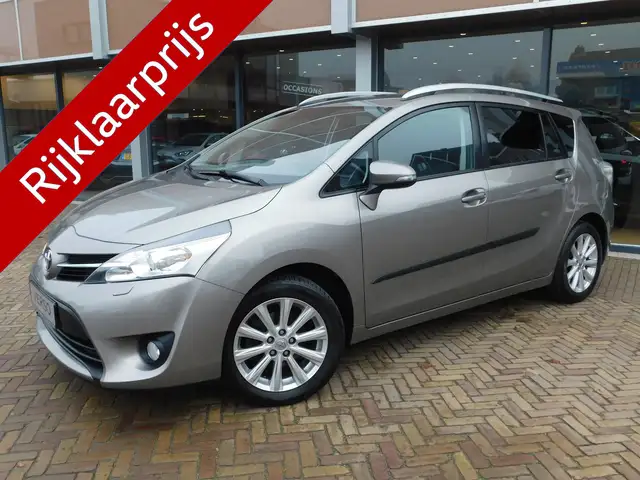 Toyota Verso 1.6 VVT-i Comfort | Trekhaak | Stoelverwarming | L