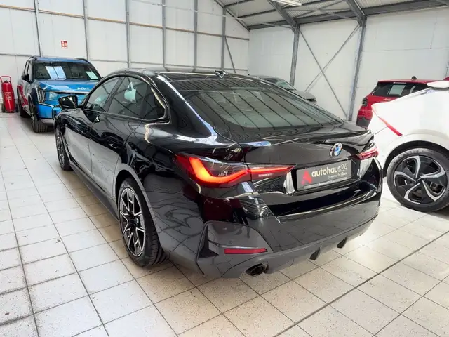 BMW 4 Series view 4