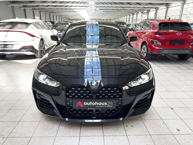 BMW 4 Series view 2