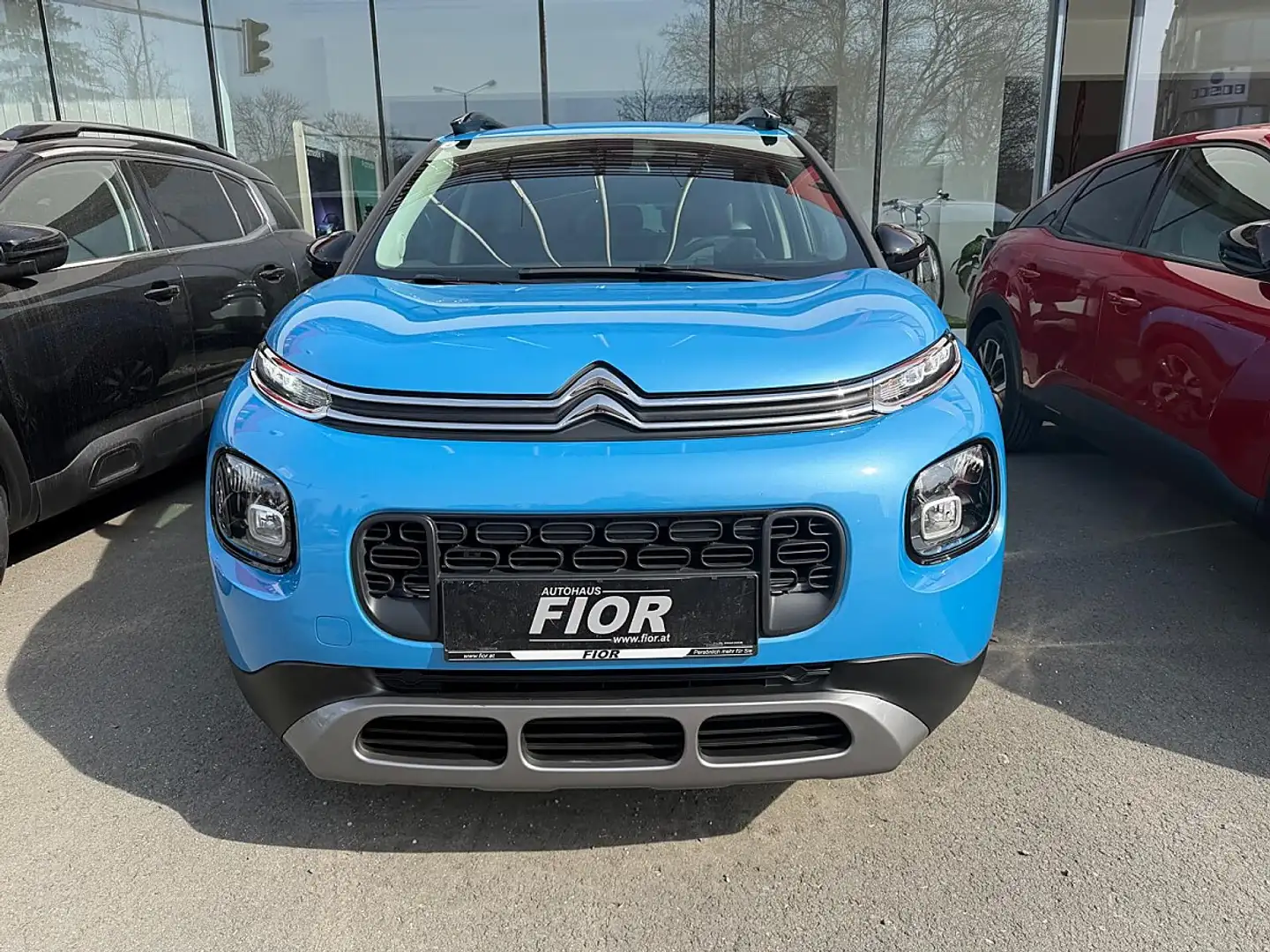 Citroen C3 Aircross PureTech 82 5-Gang-Manuell SHINE (G2825) Blau - 2