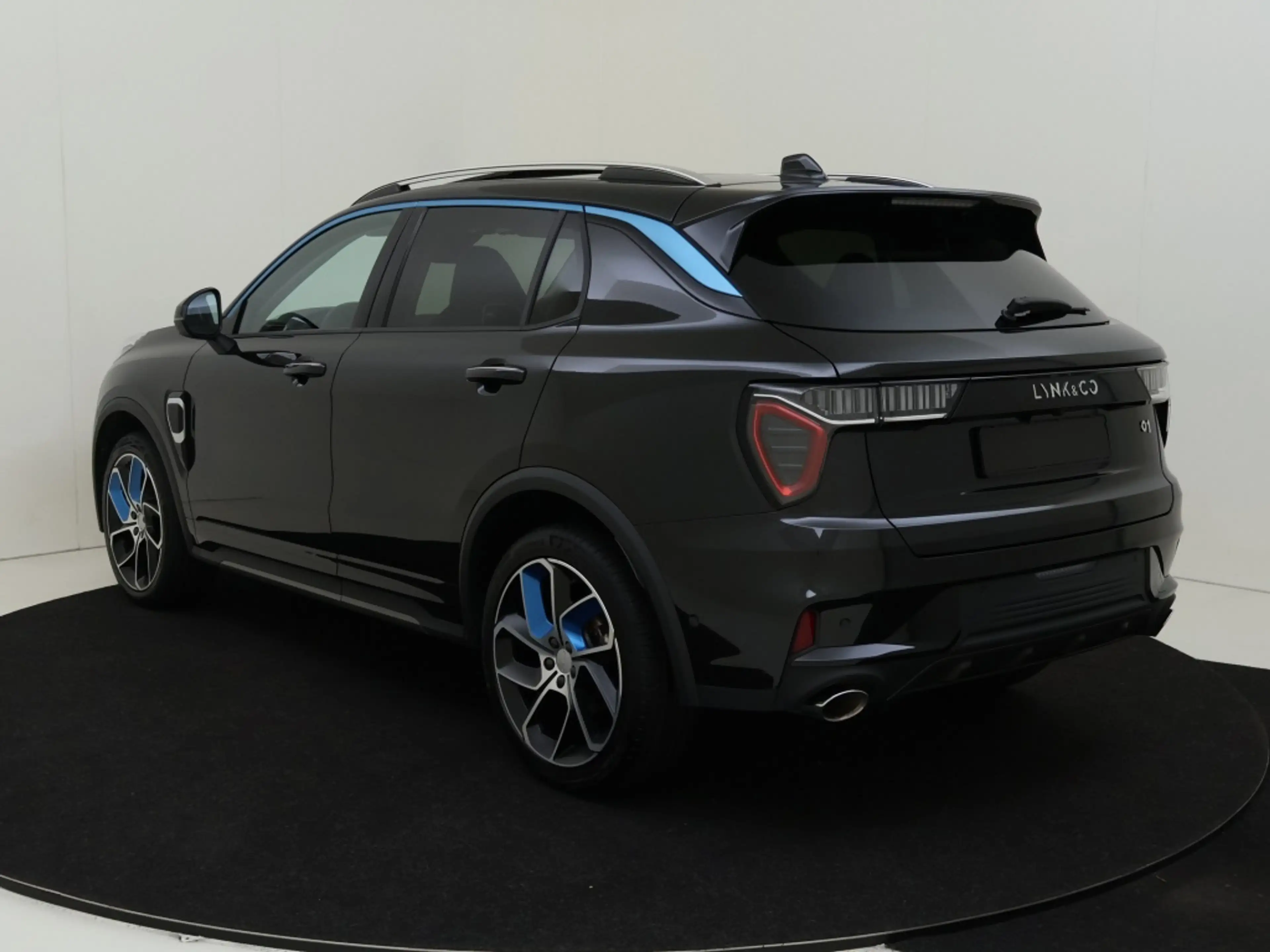 Lynk & Co 01 1.5 | Rijklaar | Panoramadak | 360° Camera | — photo 4