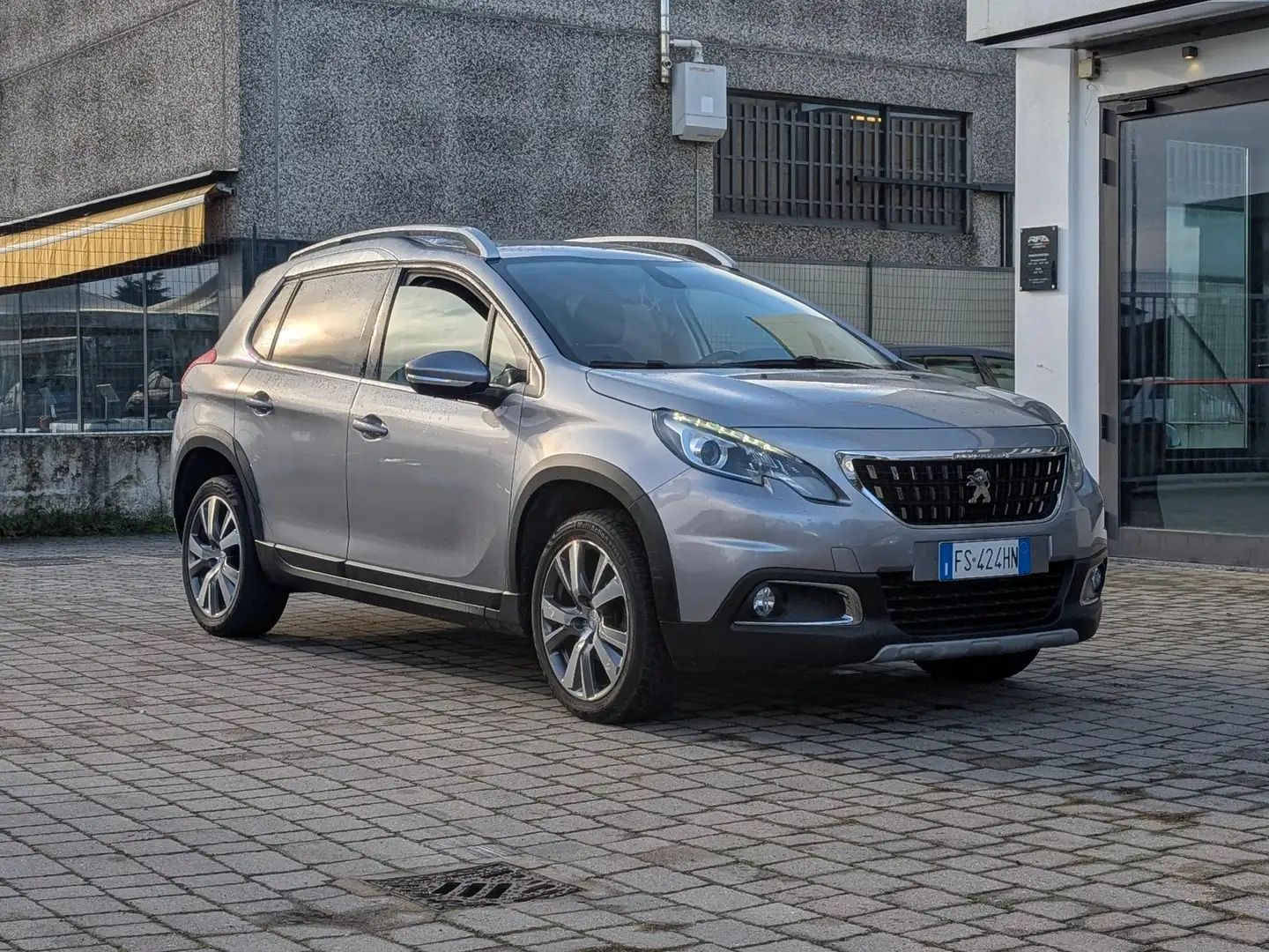 Peugeot 2008 2008 1.5 bluehdi Allure s Gris - 1