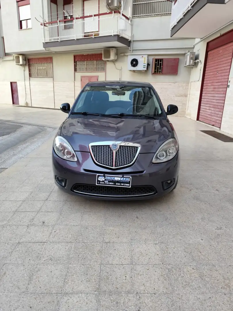Lancia Ypsilon Ypsilon 1.3 MJT 75 CV Unyca Grigio - 2