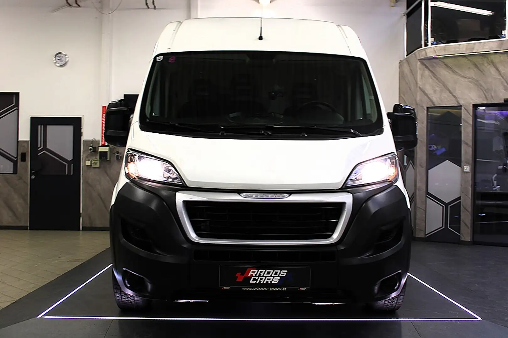 Peugeot Boxer BOXER 2.0 HDI L2H2 *TOPZUSTAND* Weiß - 2
