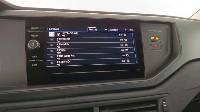 Volkswagen Polo view 7
