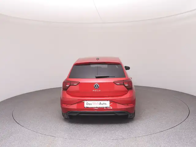 Volkswagen Polo view 5