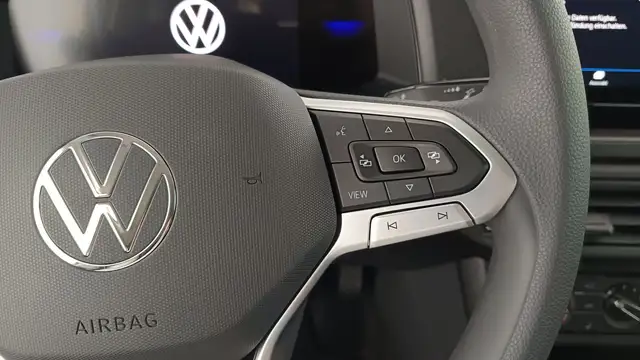 Volkswagen Polo view 15