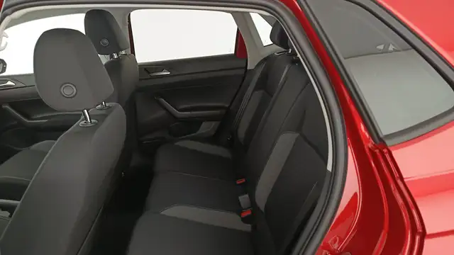 Volkswagen Polo view 10