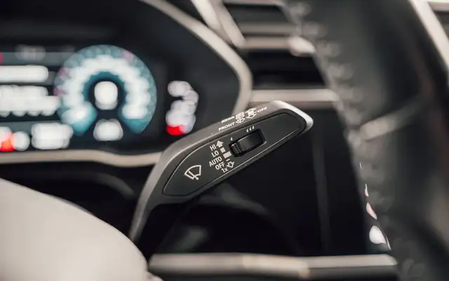 Audi Q3 view 29
