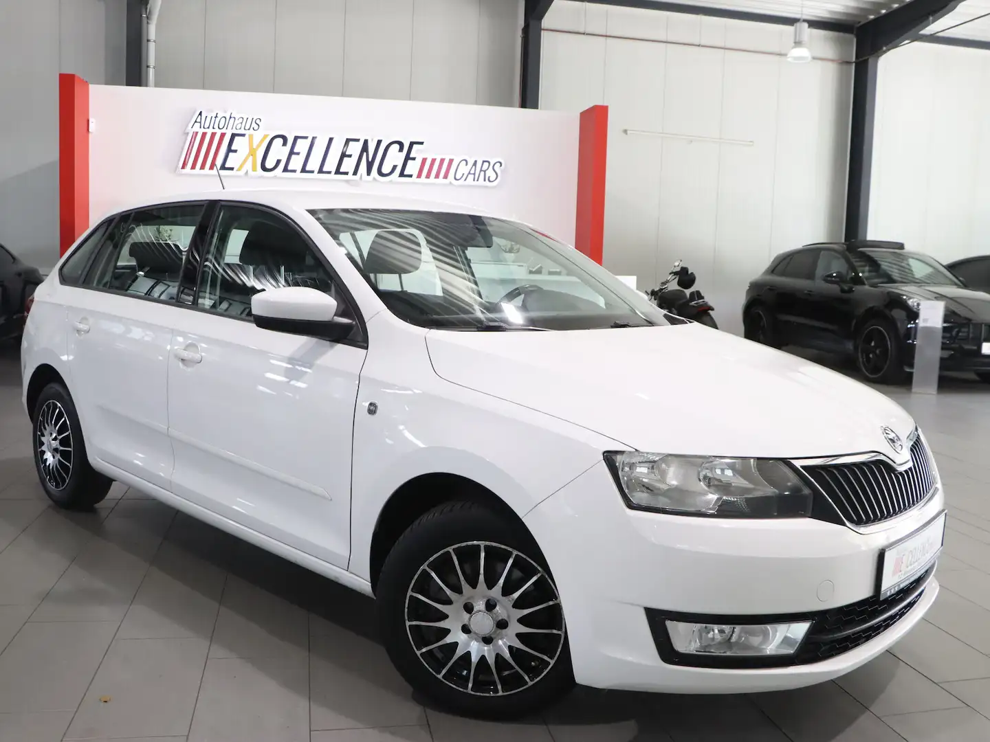 Skoda Rapid/Spaceback SPACEBACK 1.2 TSI Ambition WHITE / 1.HAND Weiß - 2