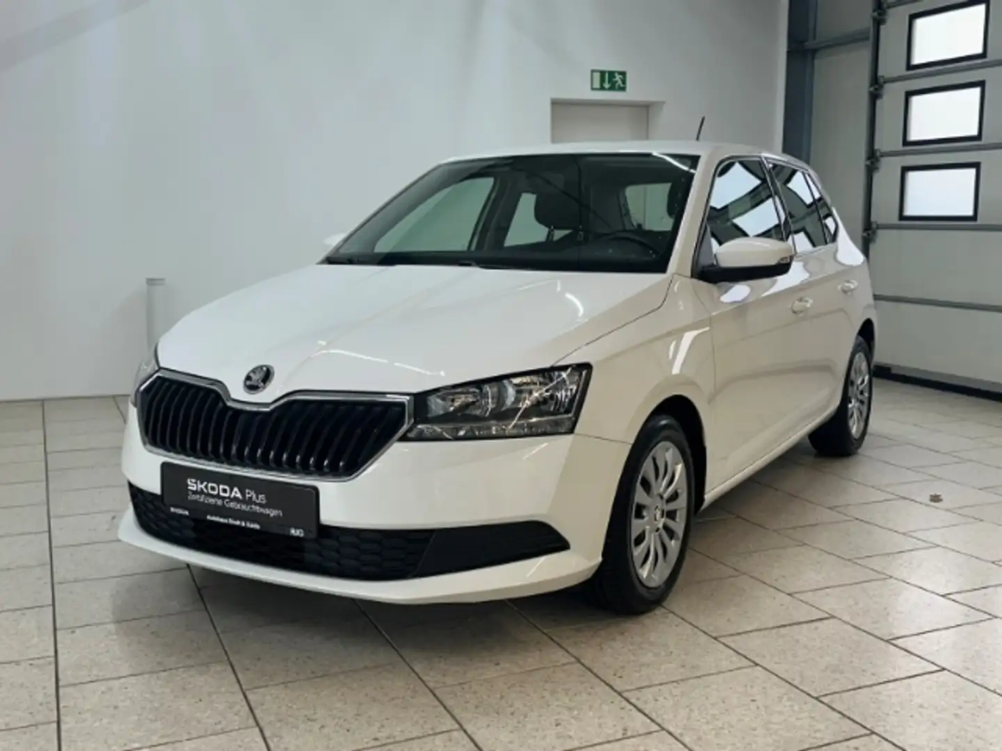 Skoda Fabia 1.0 Active Klima Freisprech PDC Weiß - 2