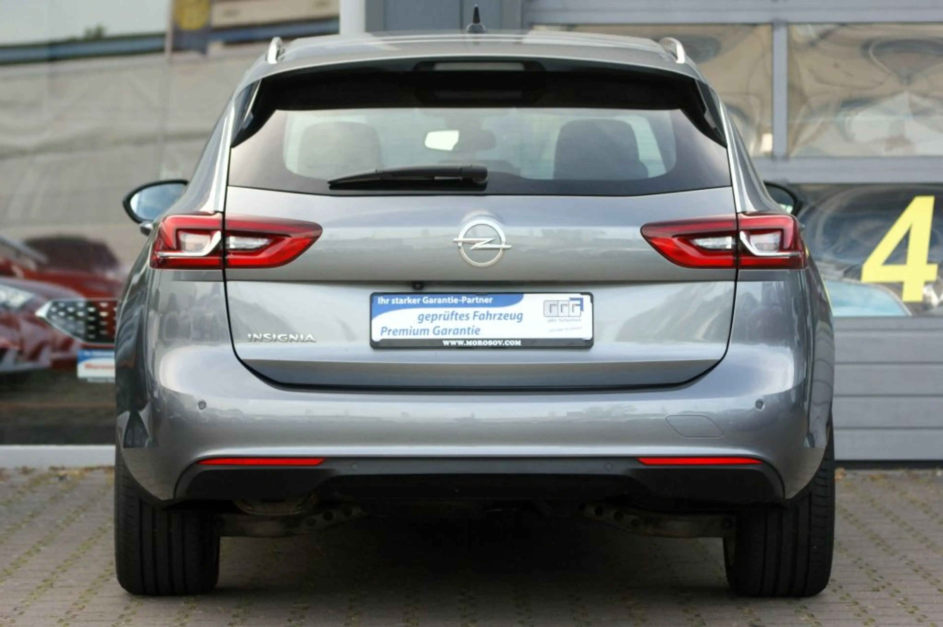 Opel Insignia Sports Tourer 1.5 Diesel Business Elegance — photo 6