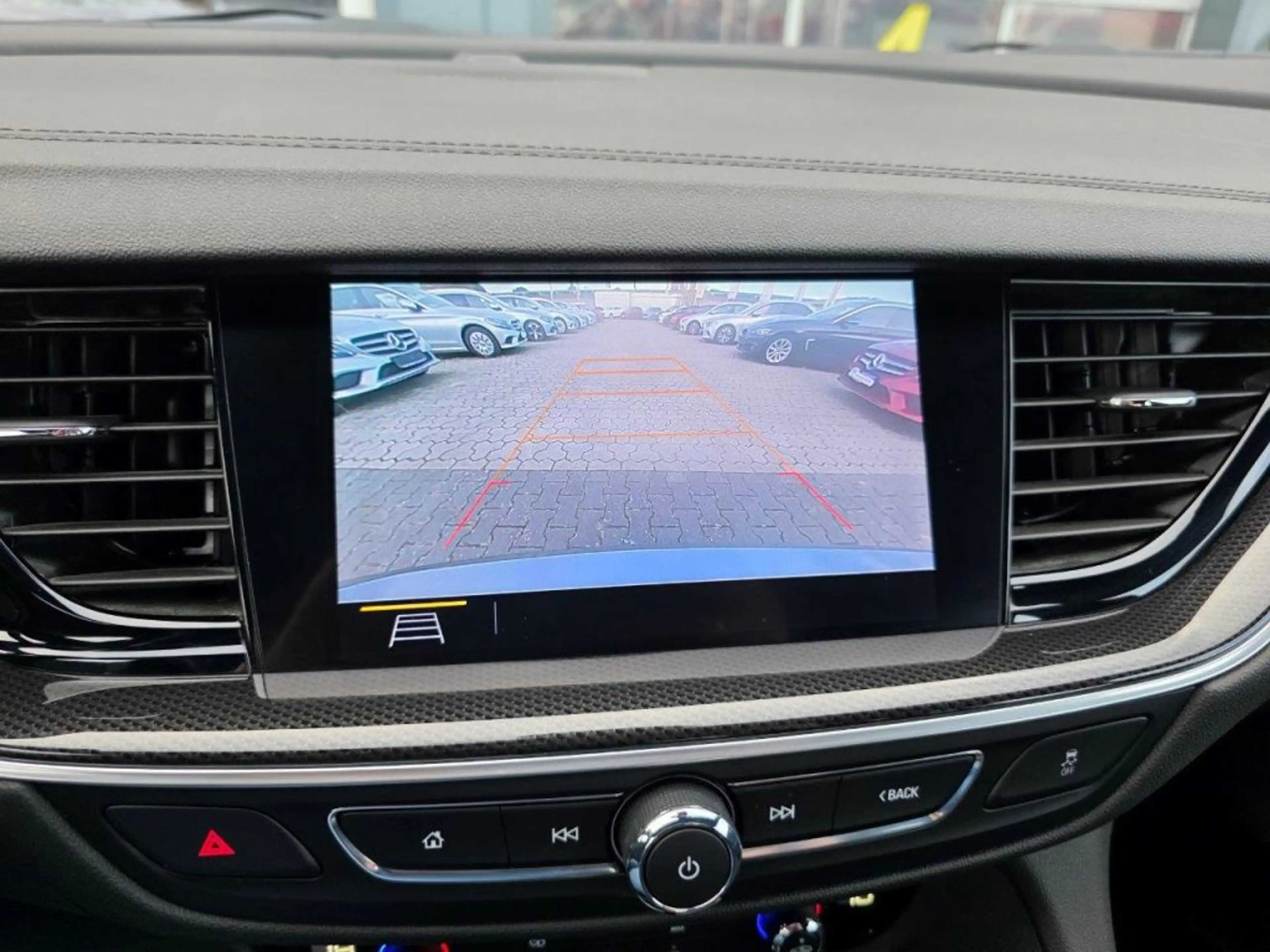 Opel Insignia Sports Tourer 1.5 Diesel Business Elegance — photo 14