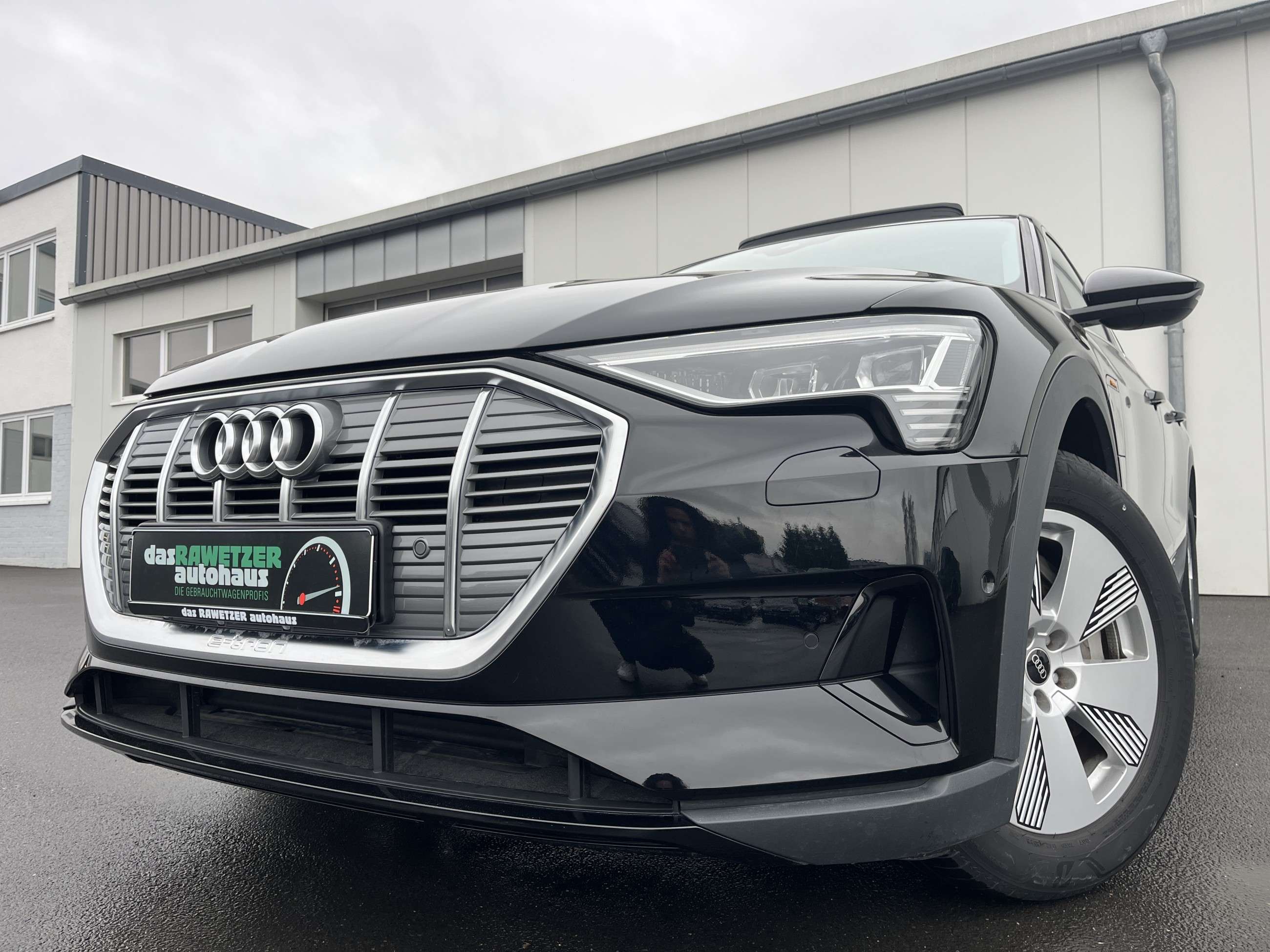 Second hand Audi E-Tron 