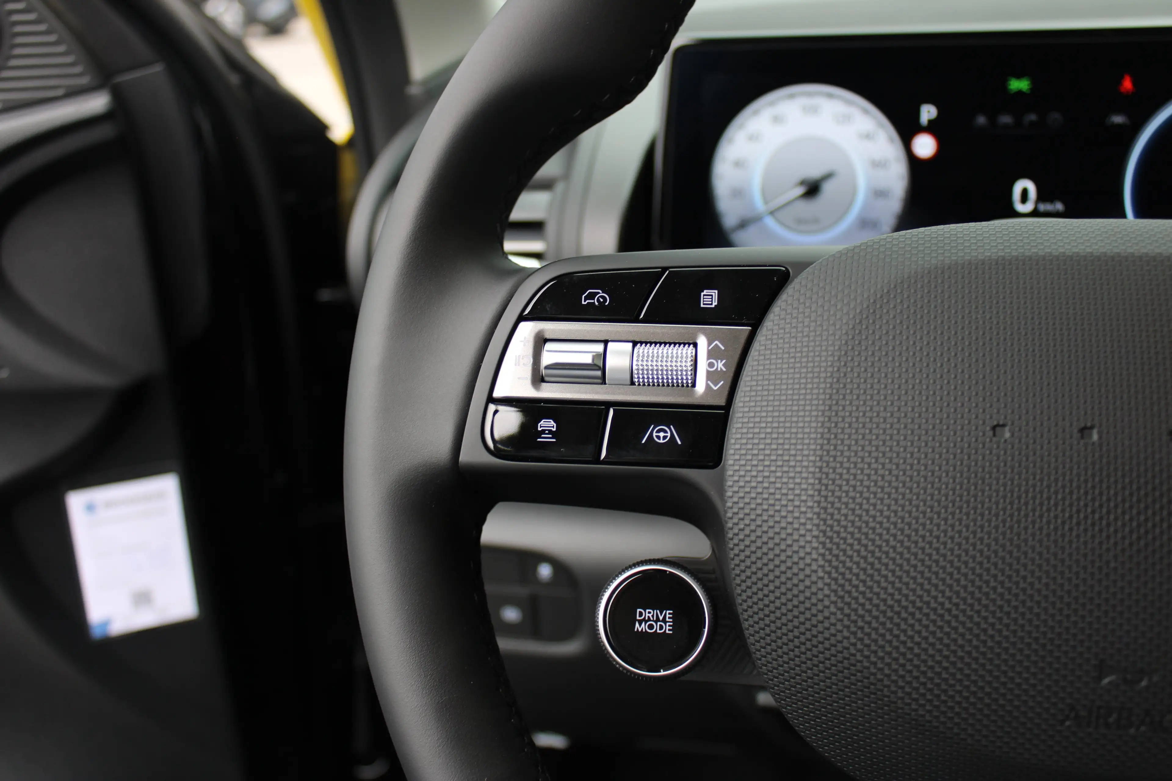 Hyundai Inster Pulse | 17 INCH | Gewrapt | Navigatie | Verschuifb — photo 14