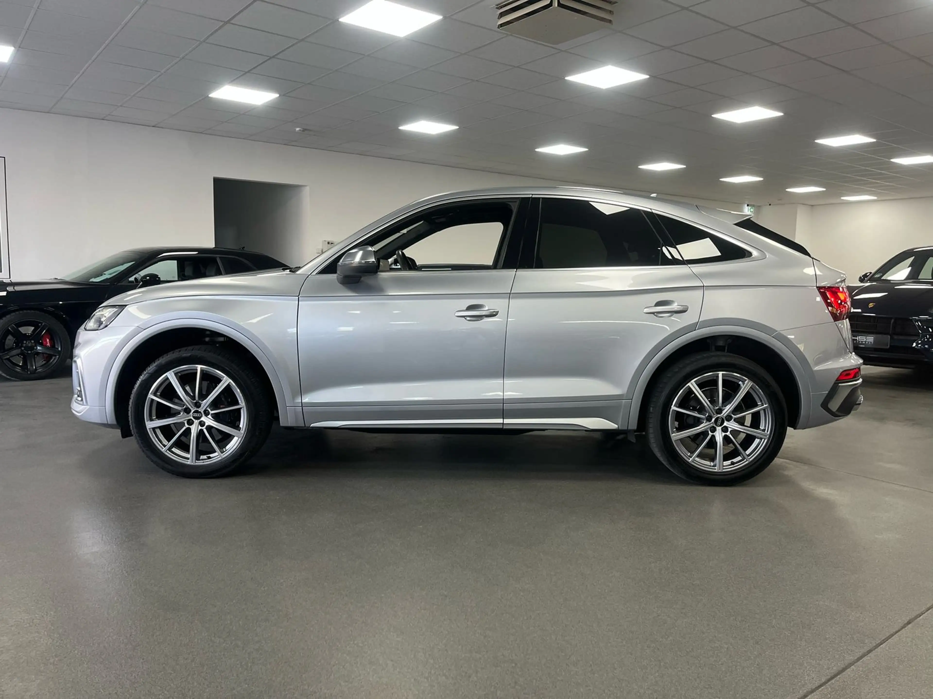Audi SQ5 3.0l TFSI Quattro Sportback/360/ACC/Pano/Virtual — photo 6