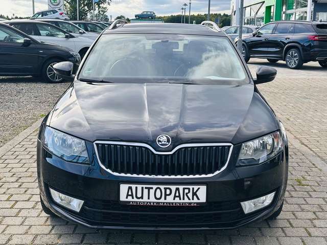 Skoda Octavia Combi Elegance *DSG*LEDER*SHZ*PANORAMA*