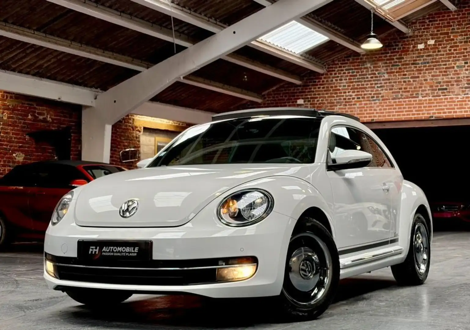 Volkswagen Coccinelle Cup 1.2 TSI 105 ch Toit ouvrant, Régulateur, Bluetooth Carnet et historique État exceptionnel Blanco - 1