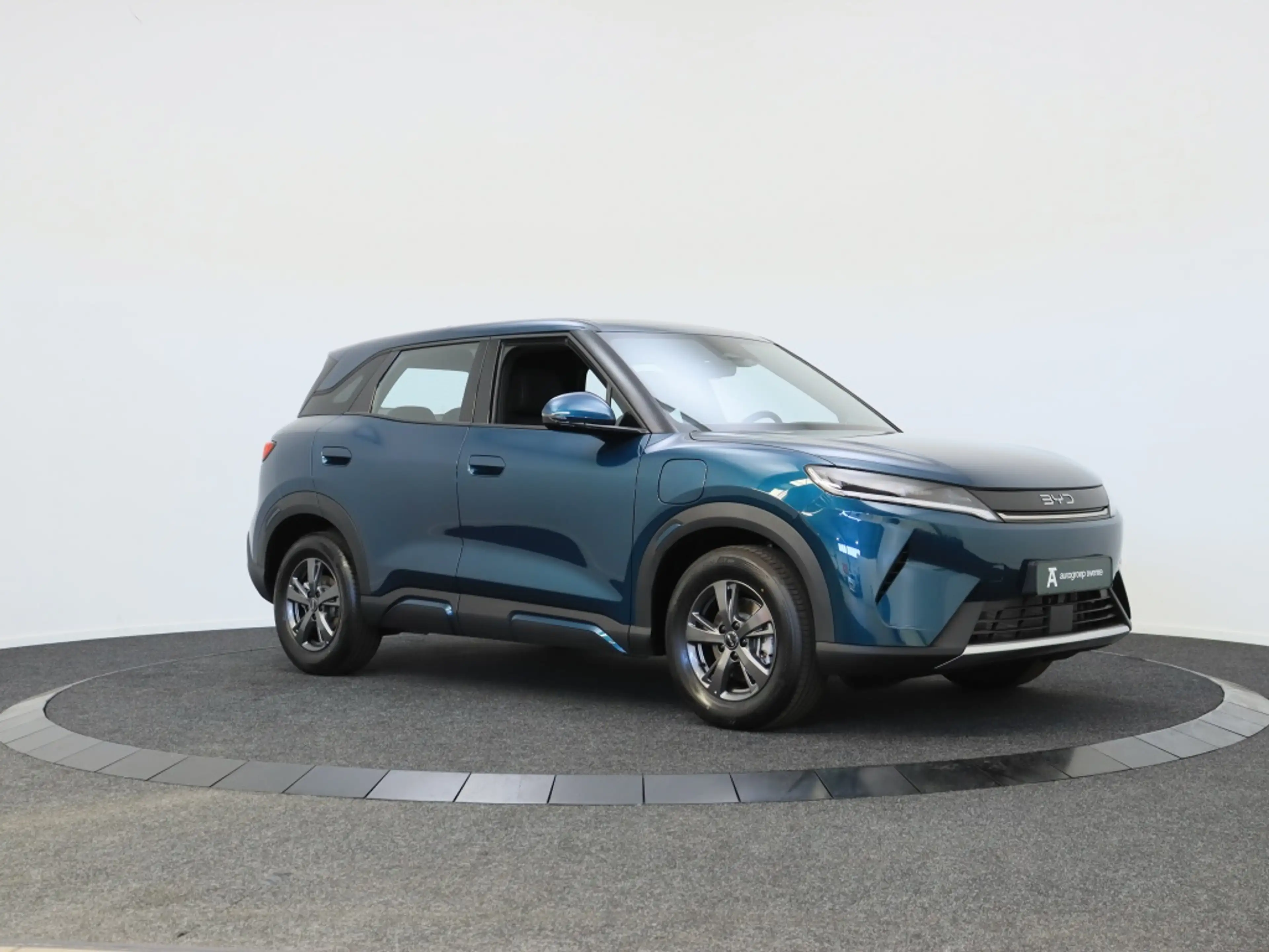 BYD Atto 2 1.5 DM-i Active | BYD Dealer | Private Lease 499,- — photo 12