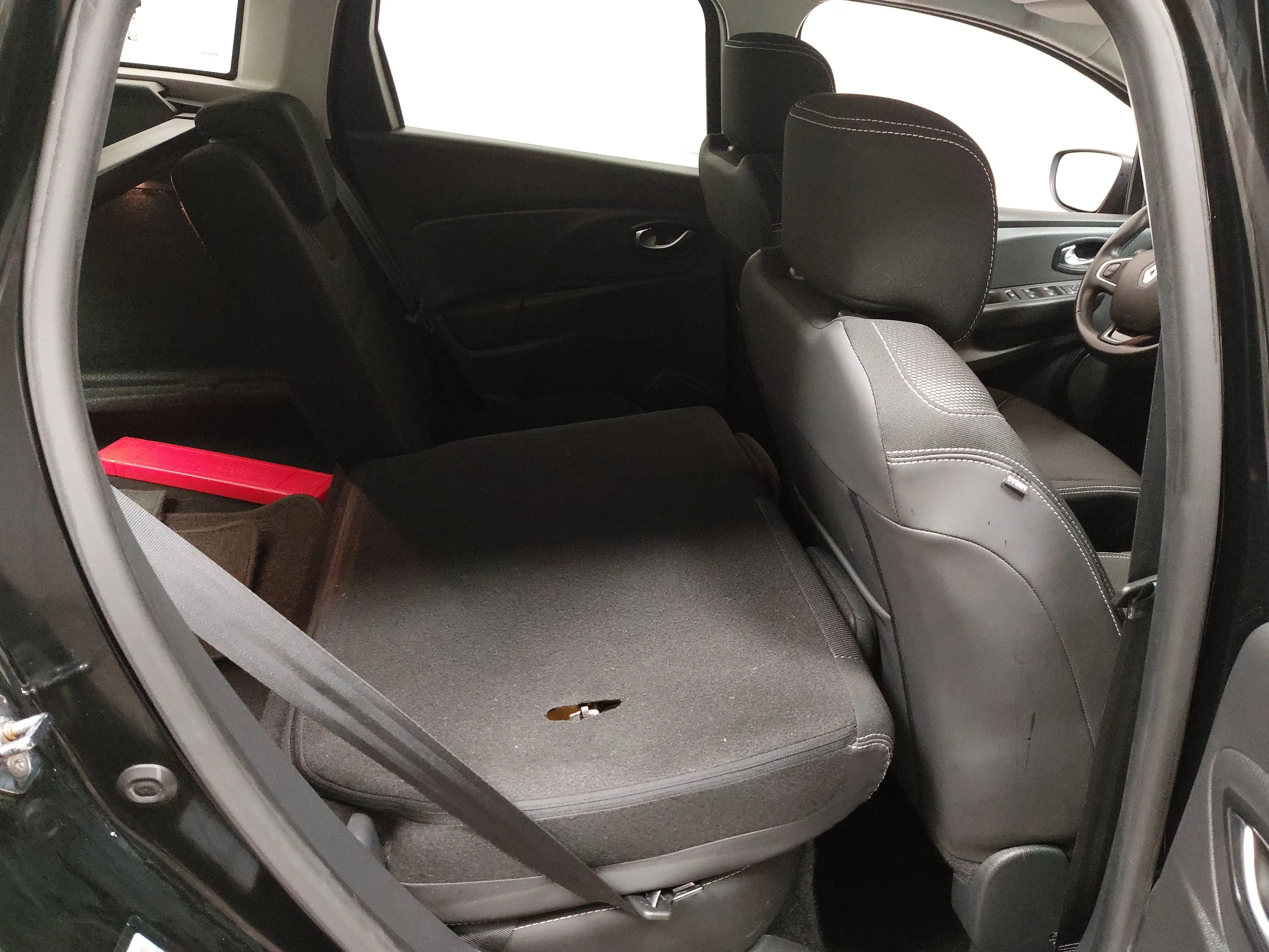 Renault Clio Grandtour 0.9 TCe Navi Shz — photo 11
