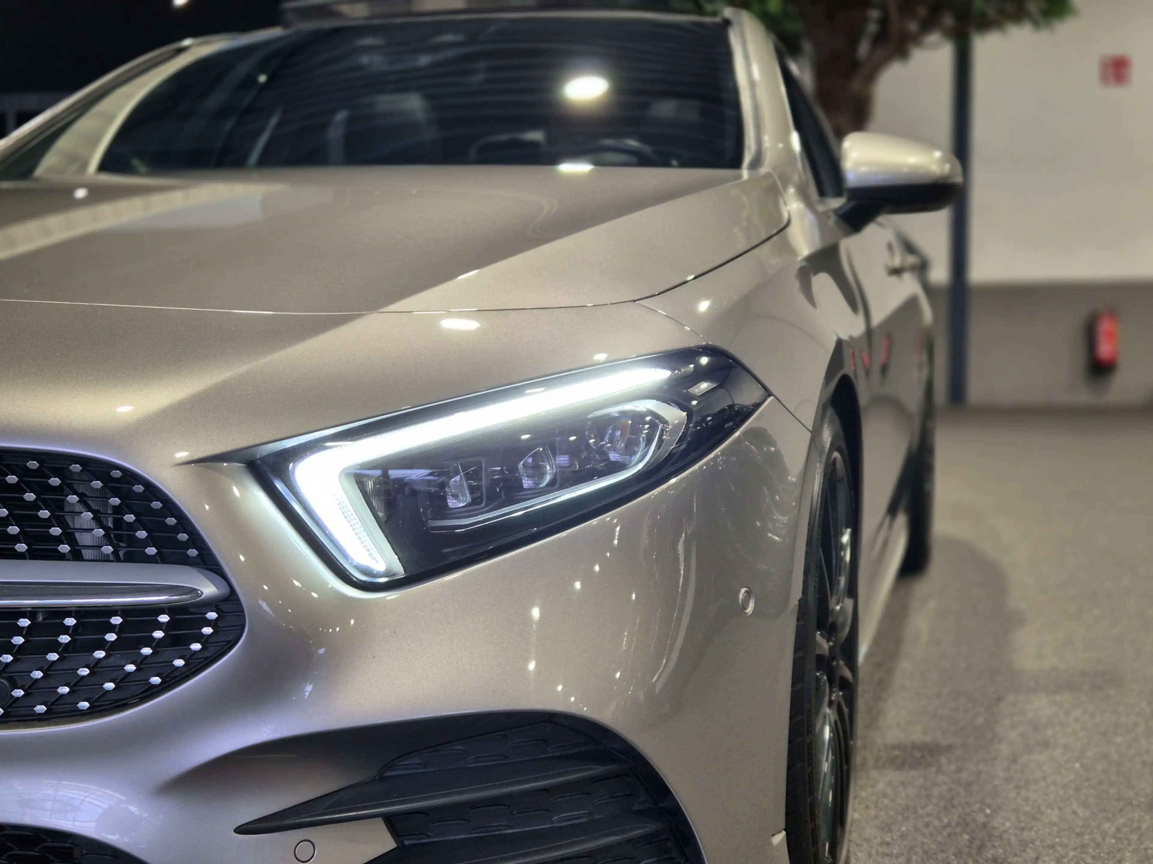 Mercedes-Benz A 200 Premium Plus AMG Panorama | Camera | LED | Vollede — photo 13
