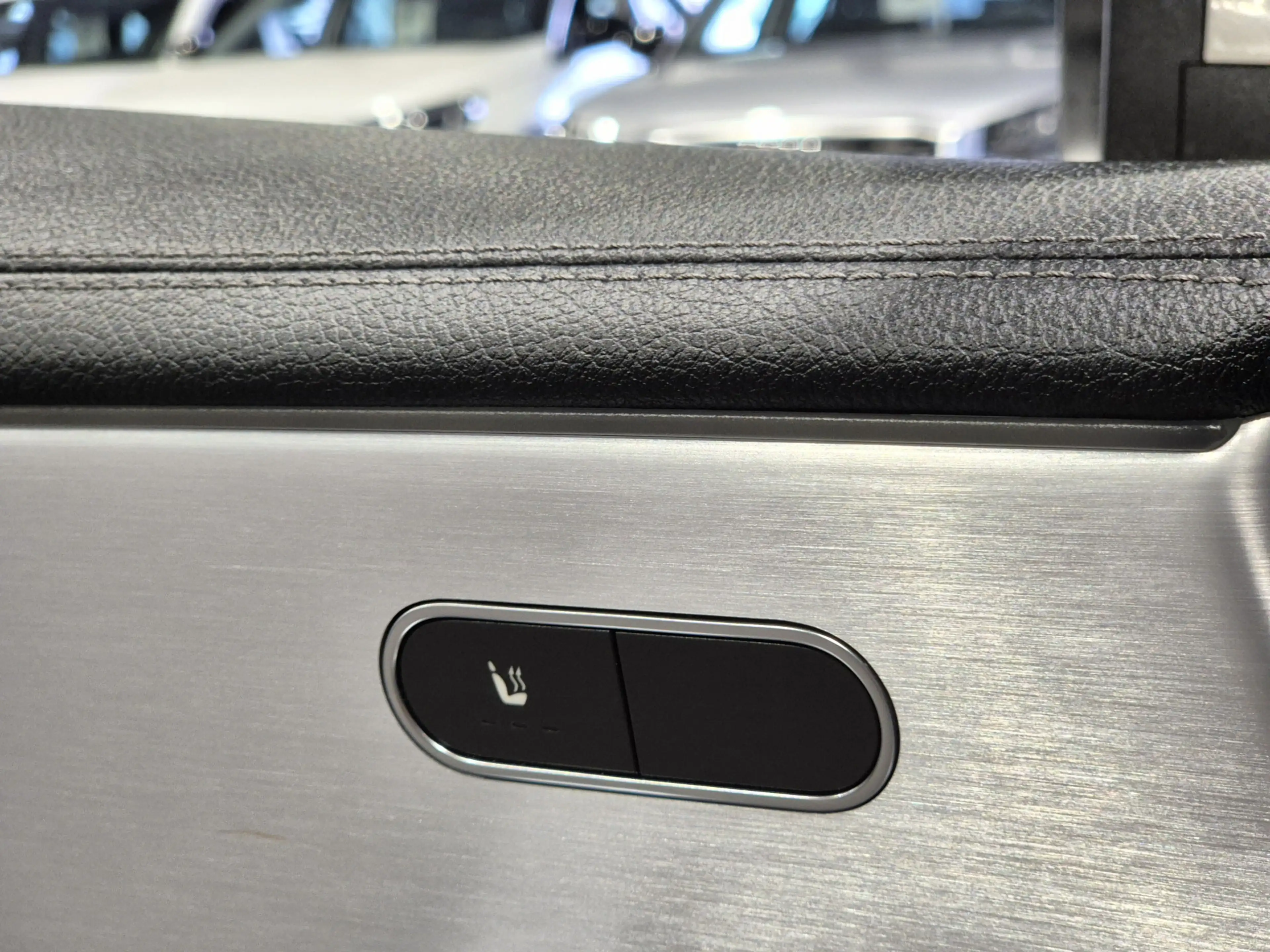 Mercedes-Benz A 200 Premium Plus AMG Panorama | Camera | LED | Vollede — photo 42