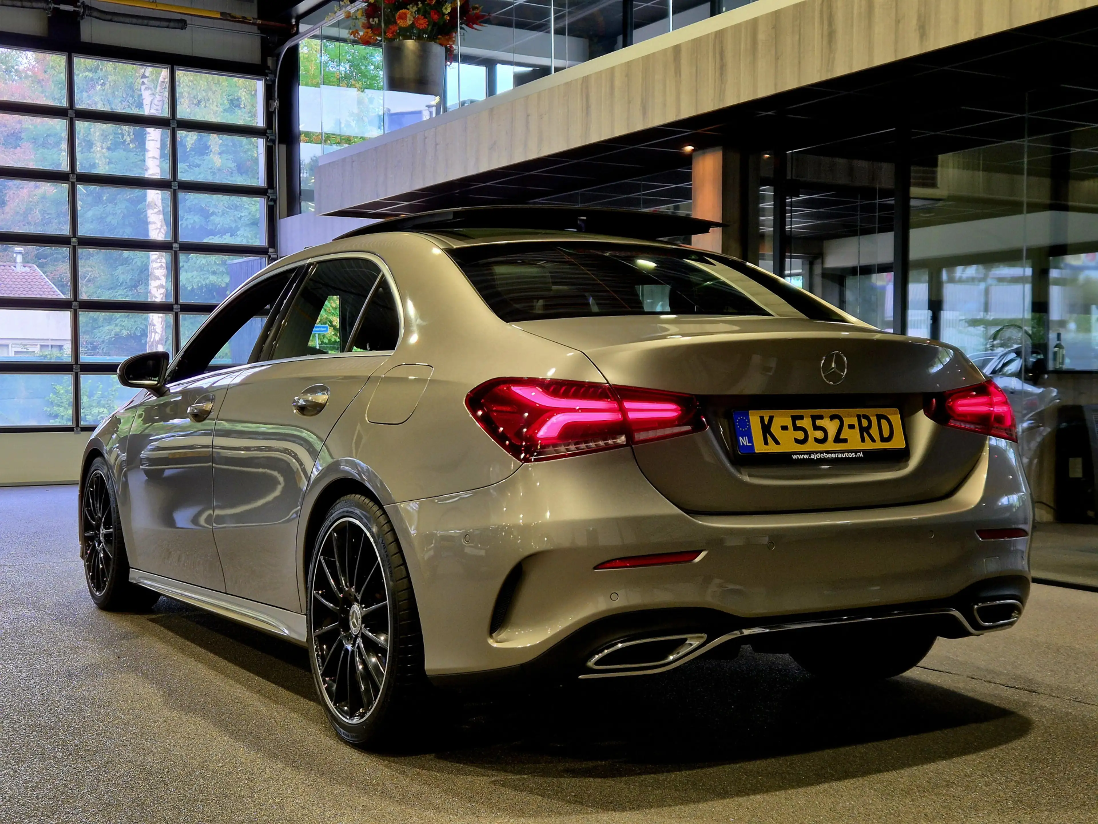 Mercedes-Benz A 200 Premium Plus AMG Panorama | Camera | LED | Vollede — photo 2