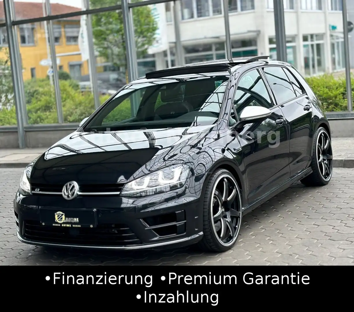 Volkswagen Golf VII Lim. R BMT 4Motion*Pano*ACC*20z*R.Kam.* Schwarz - 1