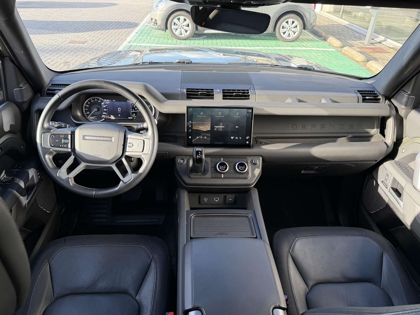 Land Rover Defender 110 X-Dynamic HSE P400e -  - Joinsteer - #5