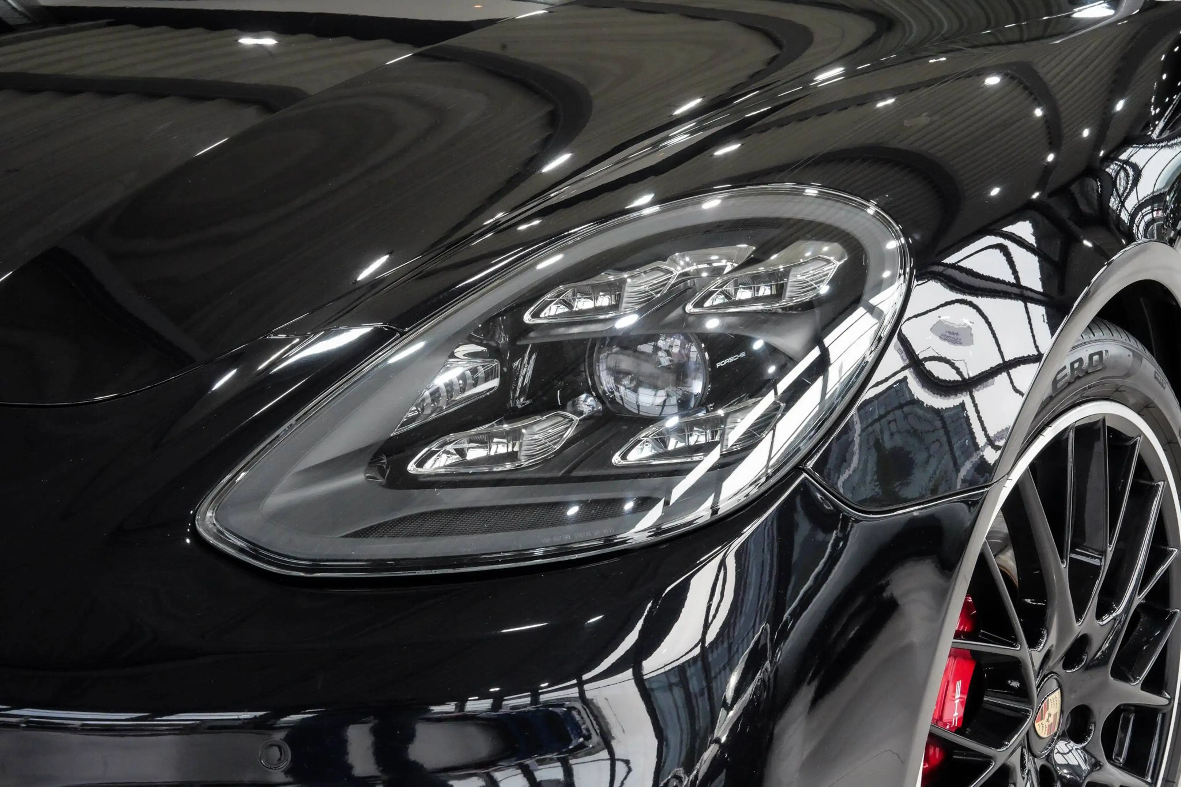 Porsche Panamera Sport Turismo GTS*SPORT-CHRONO*MATRIX* — photo 11