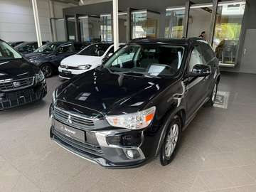 2.2 DI-D Edition 100+ 4WD Aut. Navi R.CAM