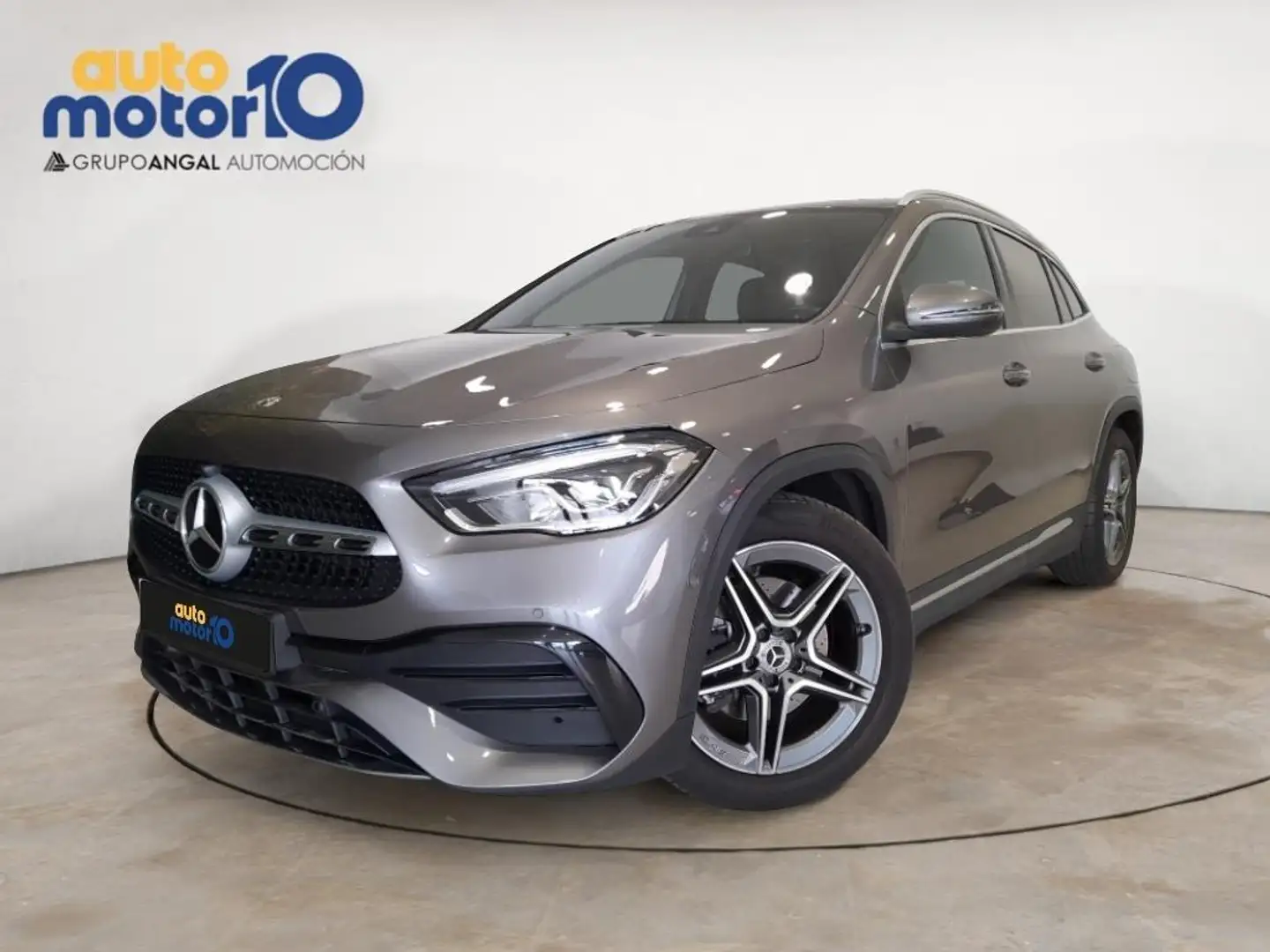 Mercedes-Benz GLA 200 D - 1