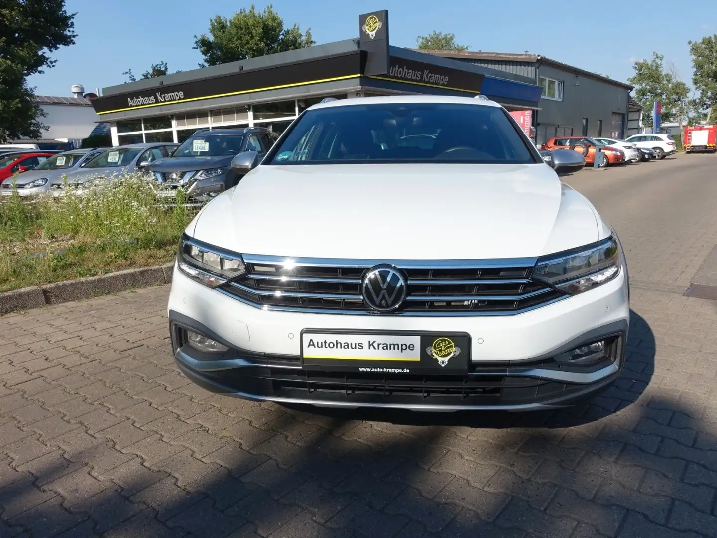 Volkswagen Passat Variant Alltrack 4Motion Leder Navi LED Wit - 2
