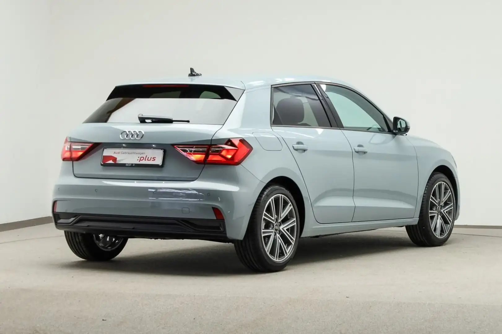 Audi A1 30 TFSI advanced*VIRTUAL*PDC*SHZ*KL Grau - 2