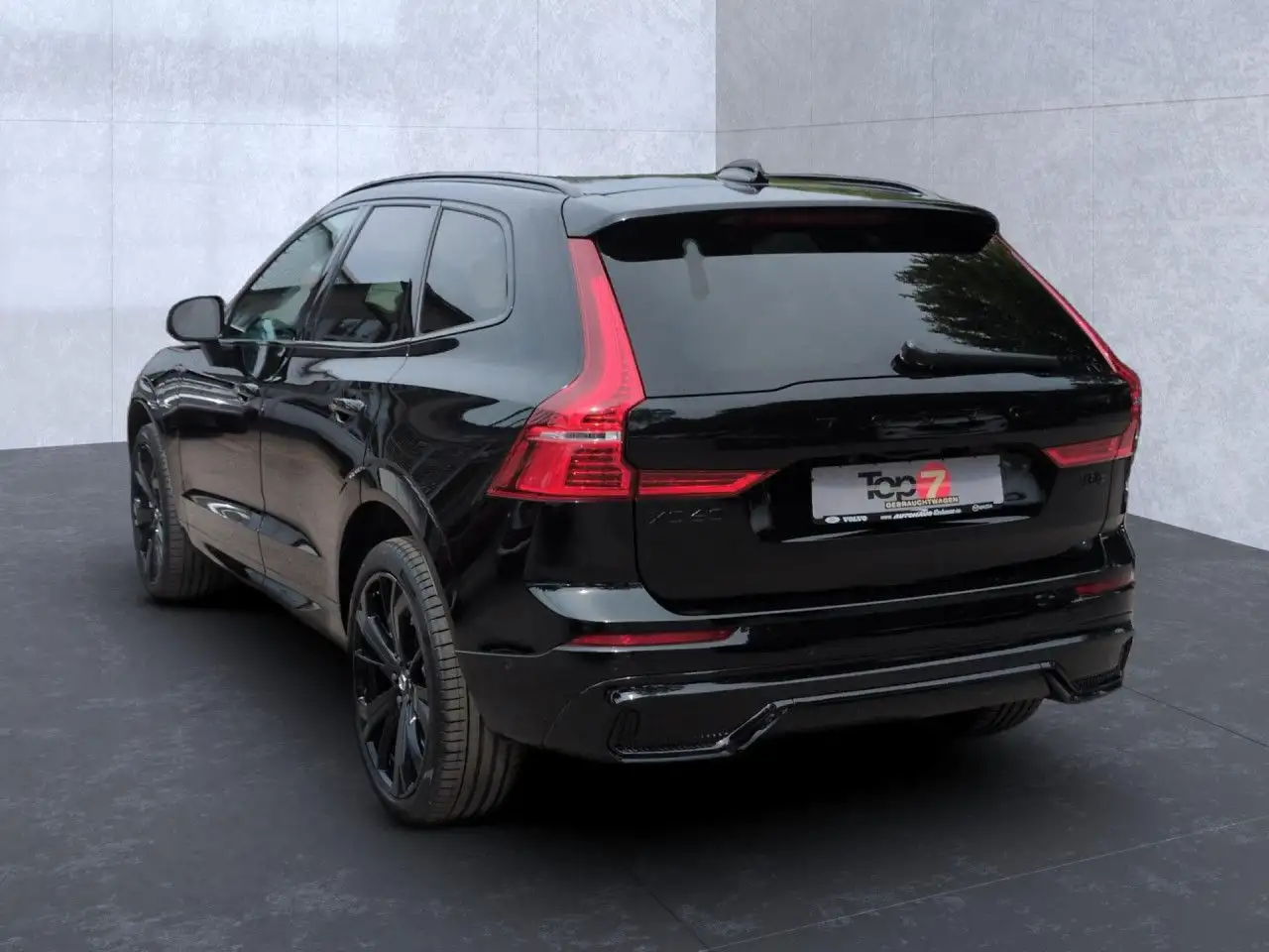 Volvo XC60 2025