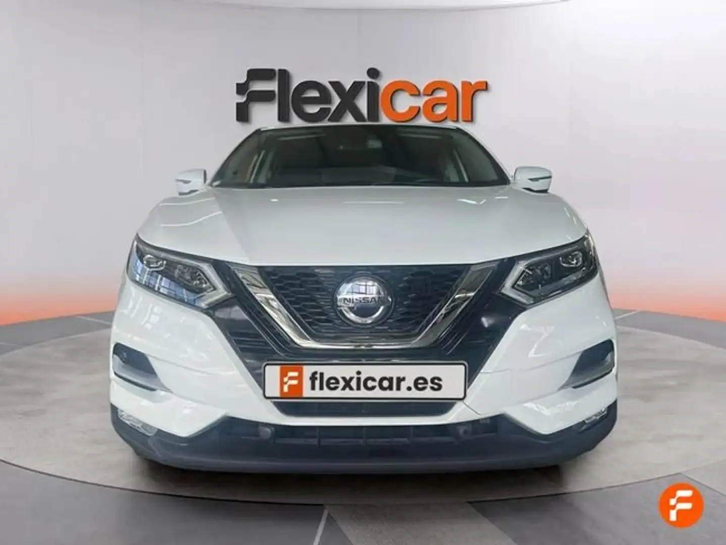 Nissan Qashqai i 1.2 DIG-T Acenta 4x2, 85kW/116 PS, 1197 cm³, 5 Blanco - 2