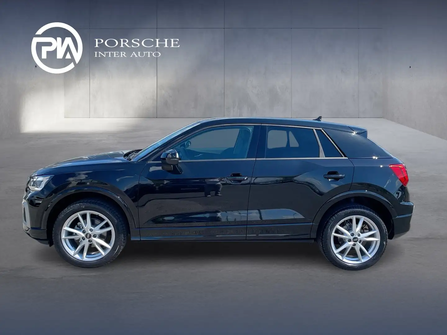 Audi Q2 30 TFSI admired Schwarz - 2