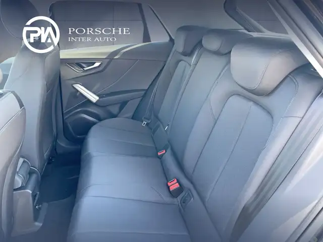 Audi Q2 view 12