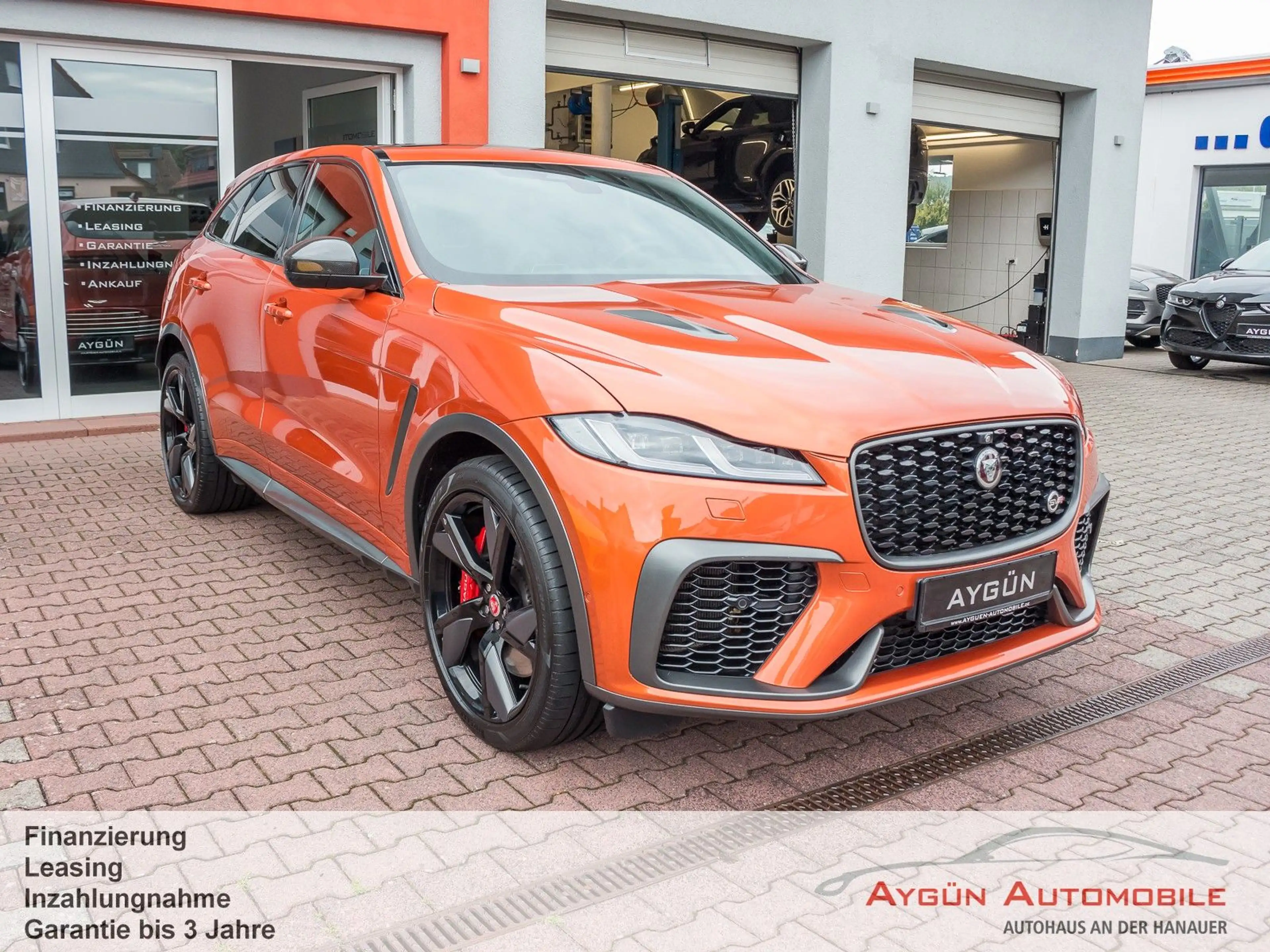 Jaguar F-Pace P550 SVR AWD*Pano*Klima-Paket*Tech-Paket* — photo 3
